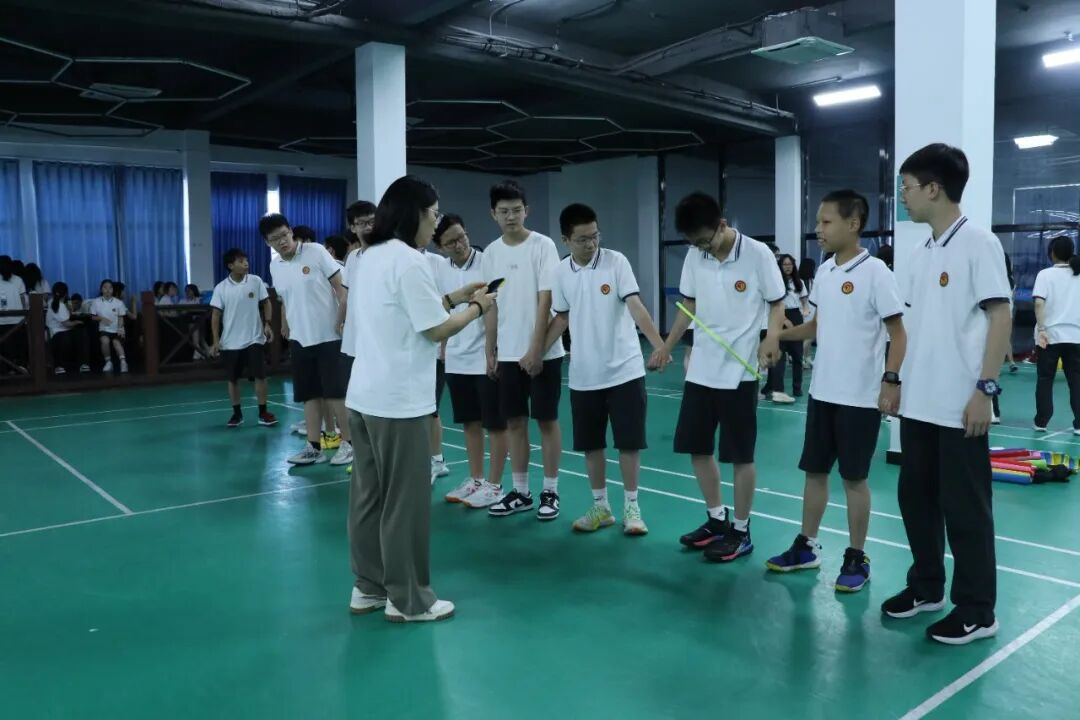 上实剑桥动态 | 新生破冰活动：...