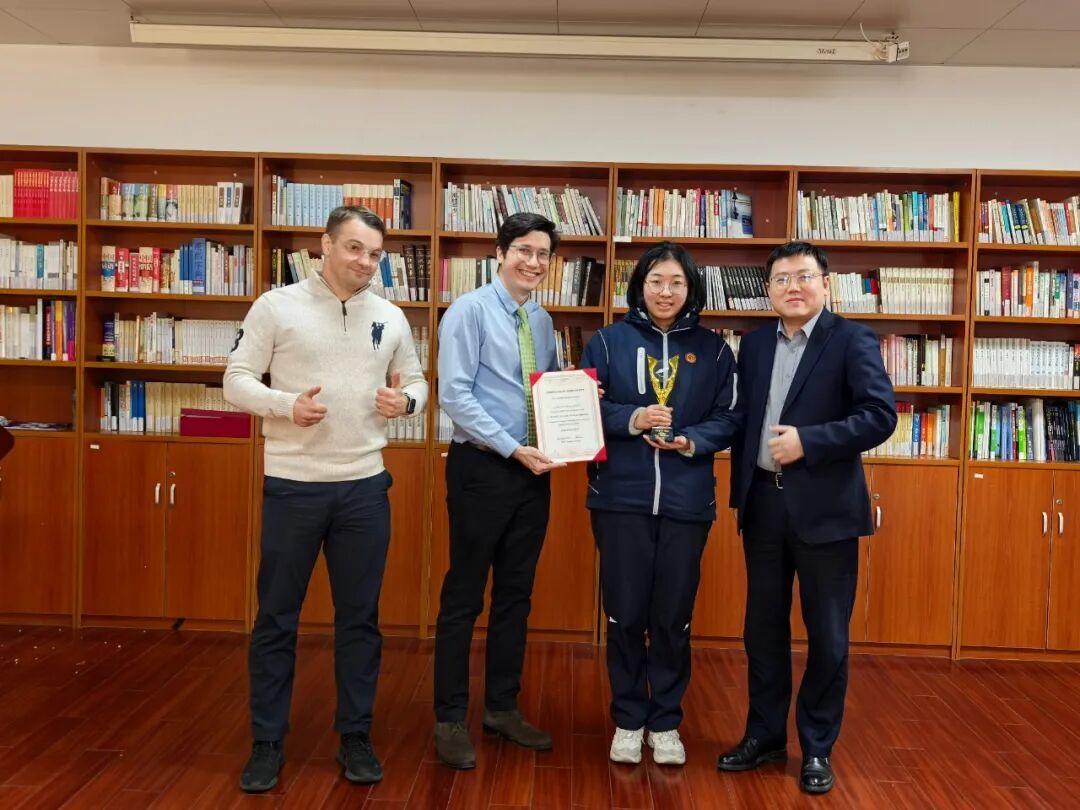 上实剑桥动态 | 英语人文写作比...